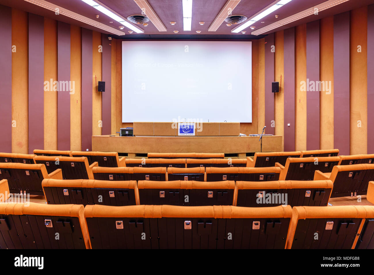 Sala nel palazzo di Europa, la sede del consiglio d'Europa. Strasburgo, Francia Foto Stock