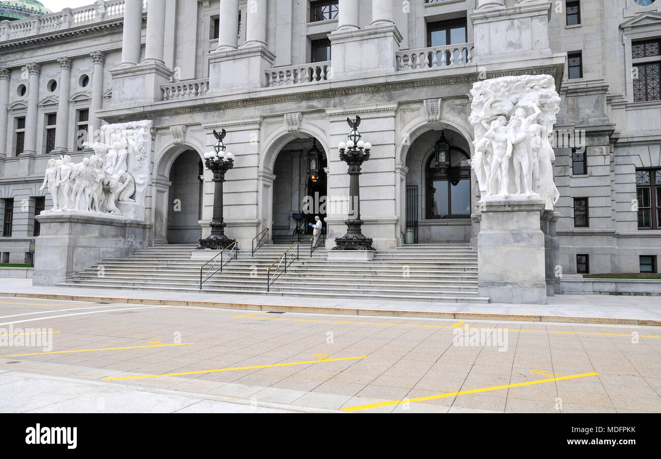 Pennsylvania State Capitol scultura gruppi; Harrisburg, Pennsylvania, STATI UNITI D'AMERICA Foto Stock