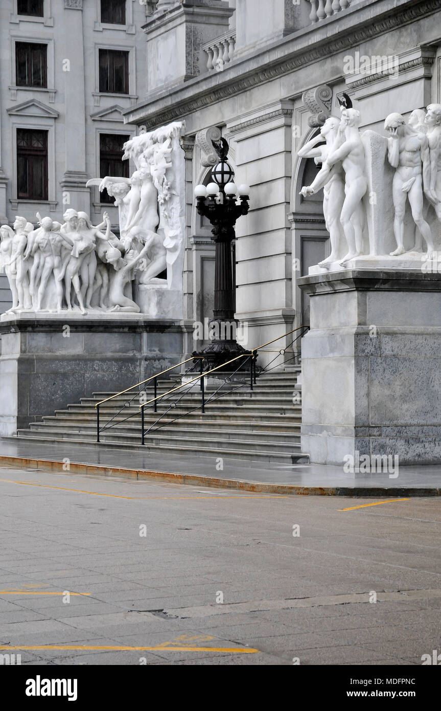 Pennsylvania State Capitol scultura gruppi; Harrisburg, Pennsylvania, STATI UNITI D'AMERICA Foto Stock
