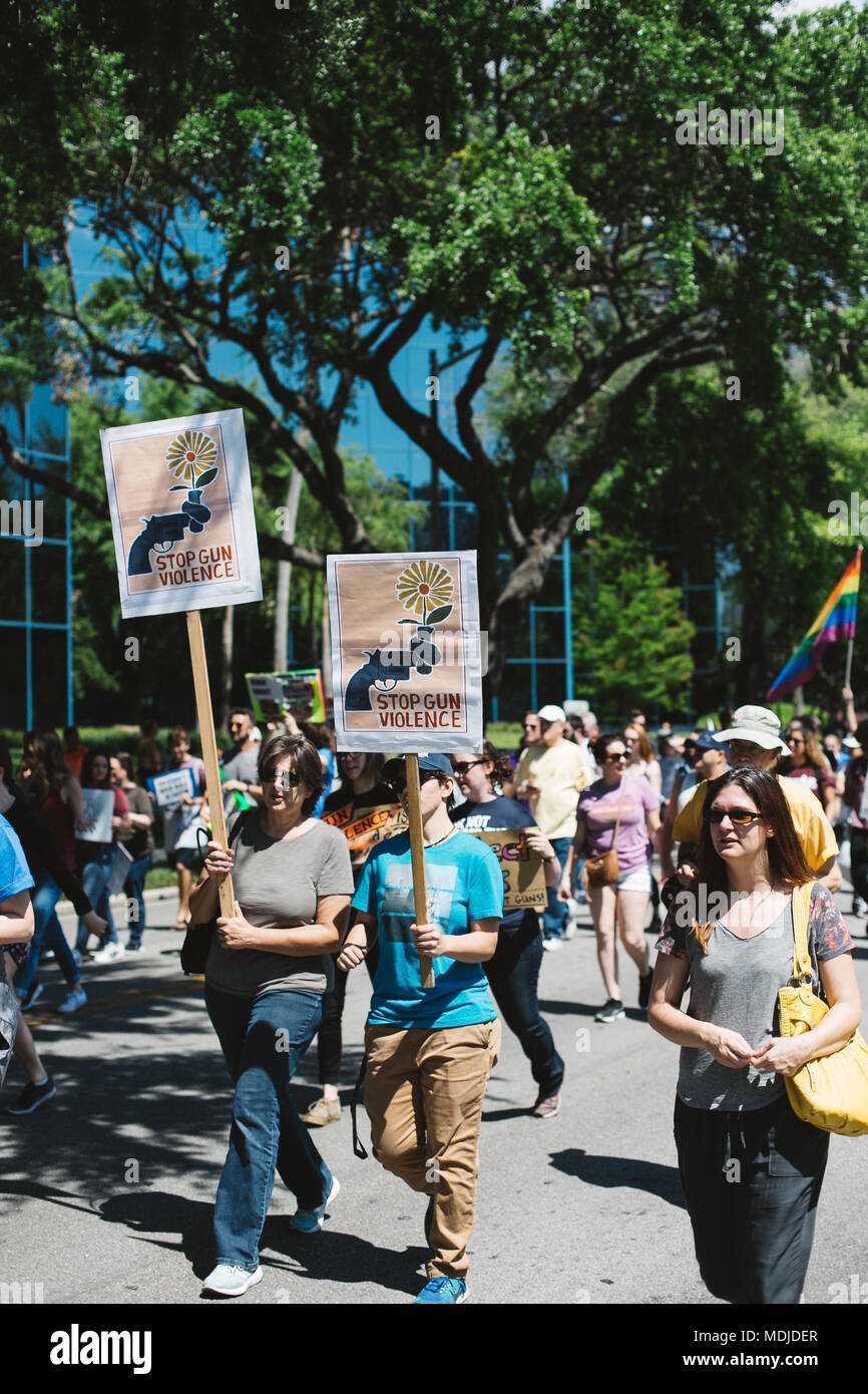 Marzo per la nostra vita a livello nazionale evento in downtown Orlando, Florida (2018). Foto Stock