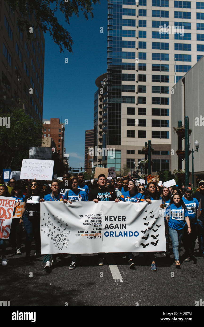 Marzo per la nostra vita a livello nazionale evento in downtown Orlando, Florida (2018). Foto Stock