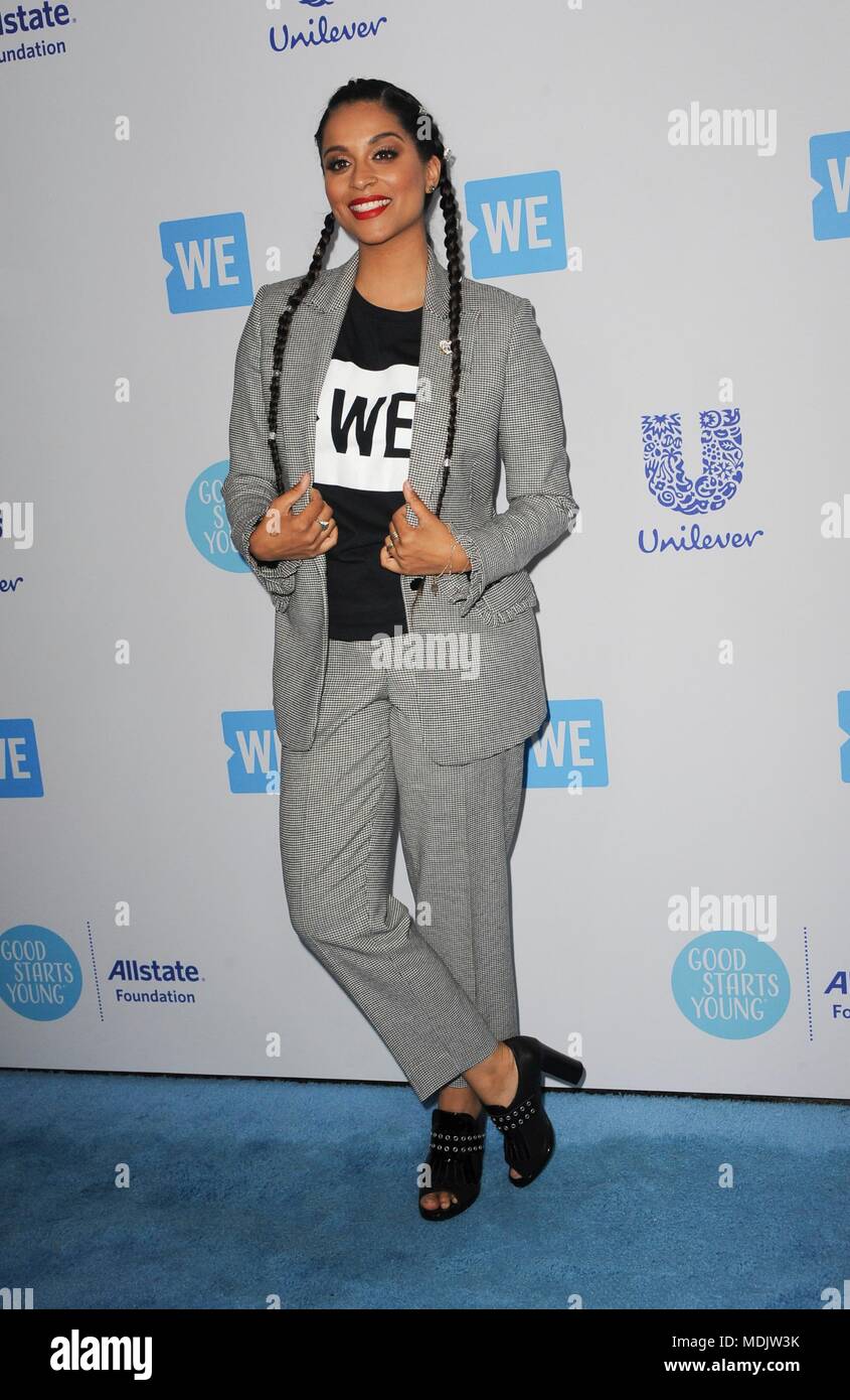 Lilly Singh presso gli arrivi per noi giorno California, il Forum, Los Angeles, CA 19 aprile 2018. Foto di: Elizabeth Goodenough/Everett Collection Foto Stock