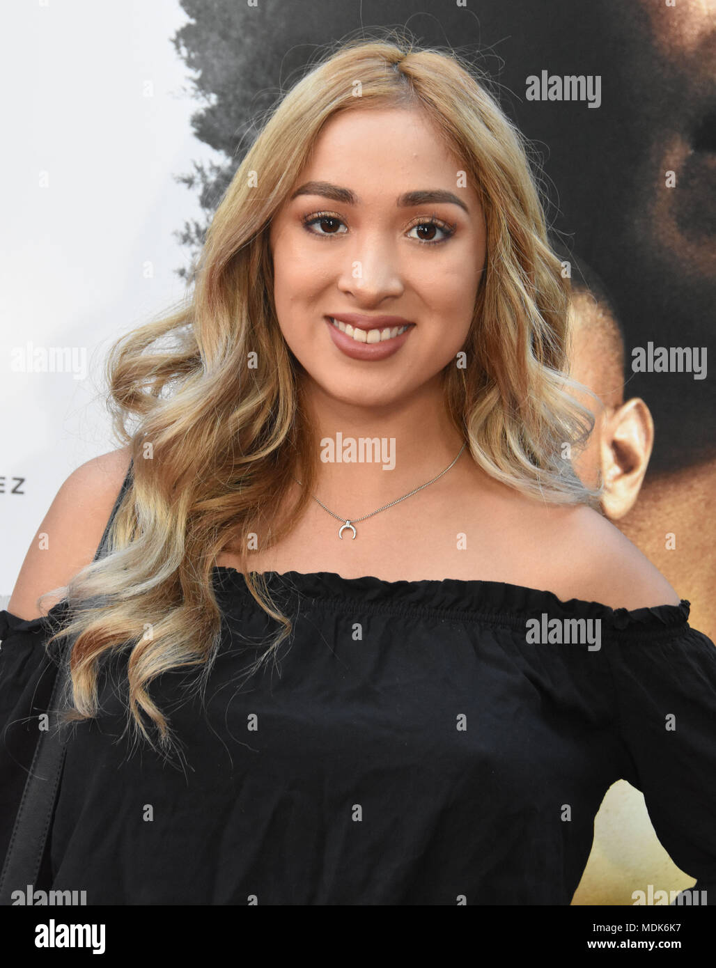 Los Angeles, Stati Uniti d'America. Xix Apr, 2018. Marilyn Flores assiste il Los Angeles Premiere di 'Traffik' a ArcLight Hollywood di Aprile 19, 2018 a Los Angeles, California. Foto di Barry re/Alamy Live News Foto Stock