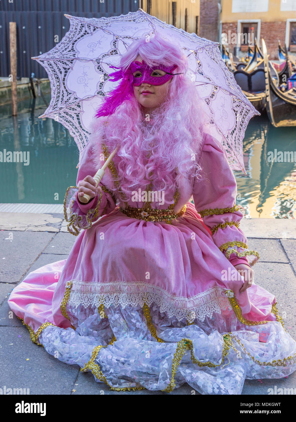 Il Carnevale di Venezia, costumi, maschere, masked ball, febbraio, Piazza San Marco, Piazza San Marco Foto Stock