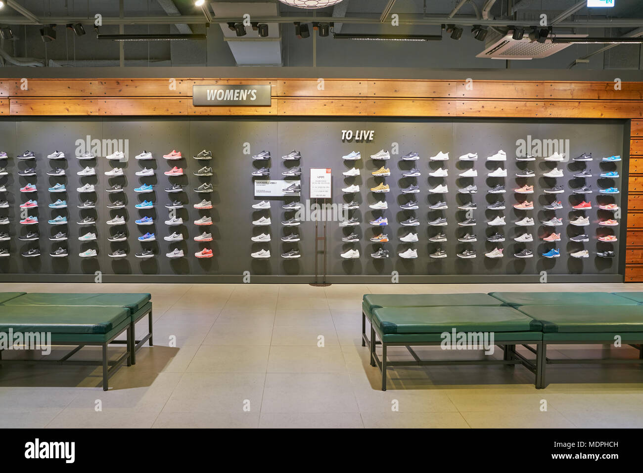 Nike Shoe Immagini e Fotos Stock - Alamy