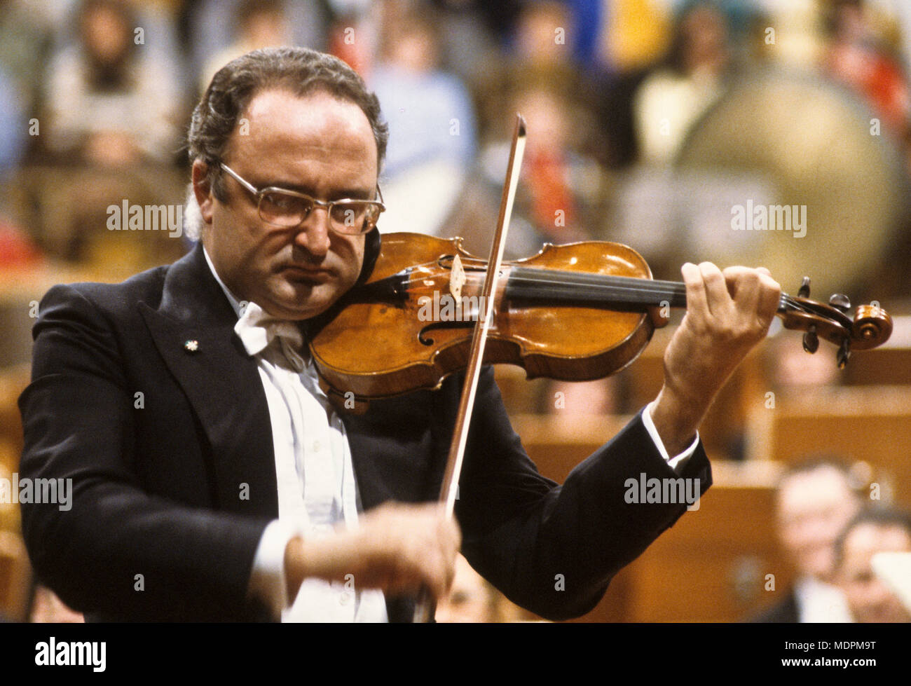 Salvatore accardo immagini e fotografie stock ad alta risoluzione - Alamy