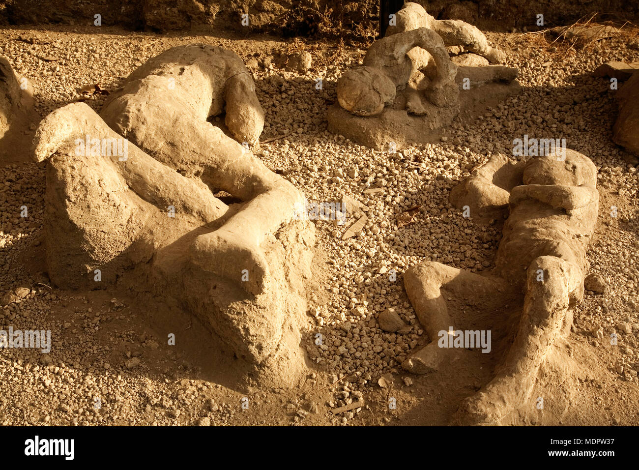 Pompei, Italia; calchi di corpi umani realizzati da cenere vulcanica. Foto Stock