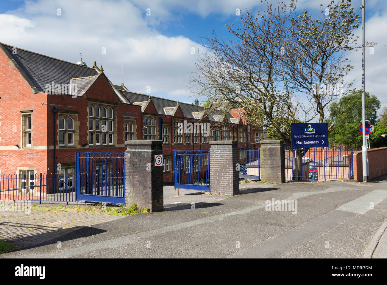 Bury Grammar School ingresso principale sulla strada a Tenterden, Bury, Greater Manchester Foto Stock