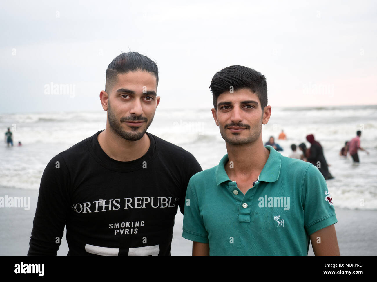 Bagnini iraniano sul Mar Caspio beach, Babolsar, Iran Foto Stock
