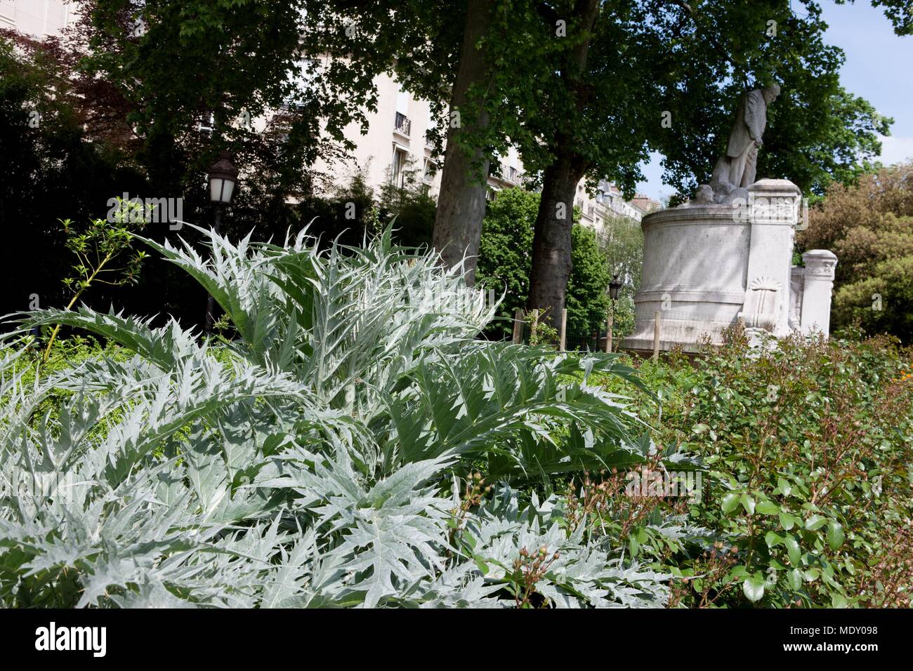 Parigi, Avenue Foch, giardini su Avenue Foch, Foto Stock