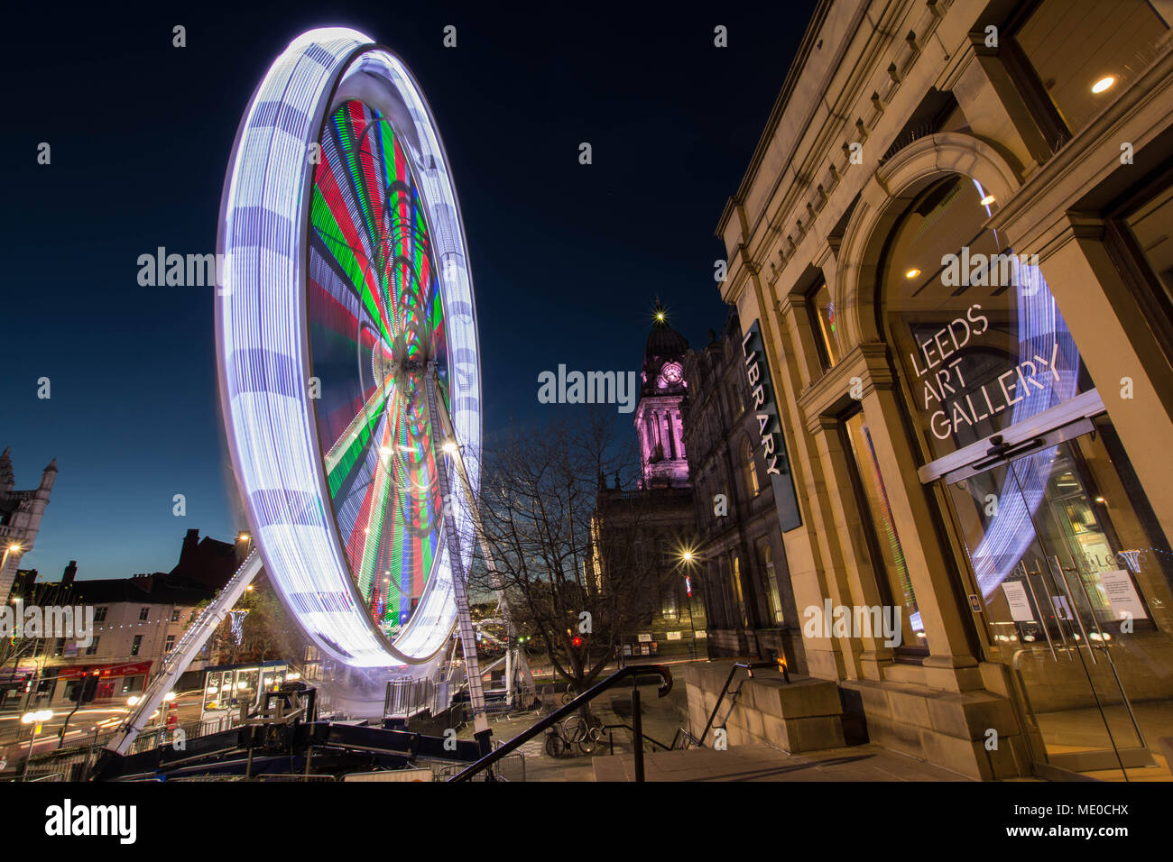 Leeds Art Gallery - ruota panoramica Ferris Foto Stock