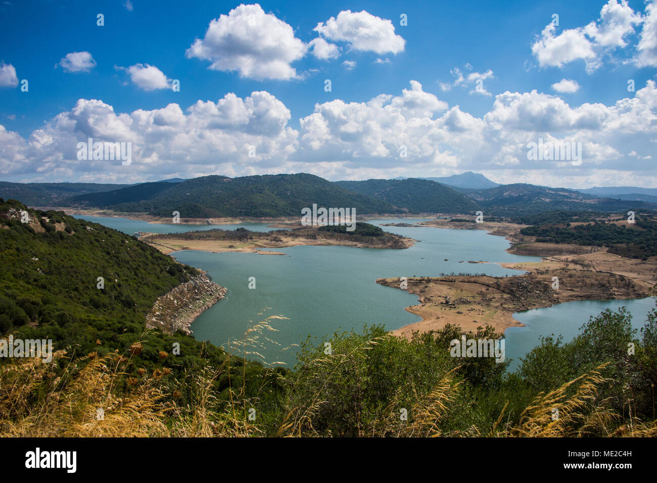 Il lago del Coghinas, lago artificiale, Sardegna, Italia Foto stock Alamy