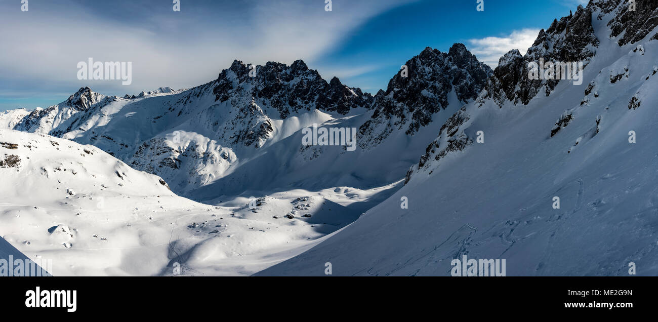 Alpi Lechtaler in inverno, Lechtal, Tirolo, Austria Foto Stock