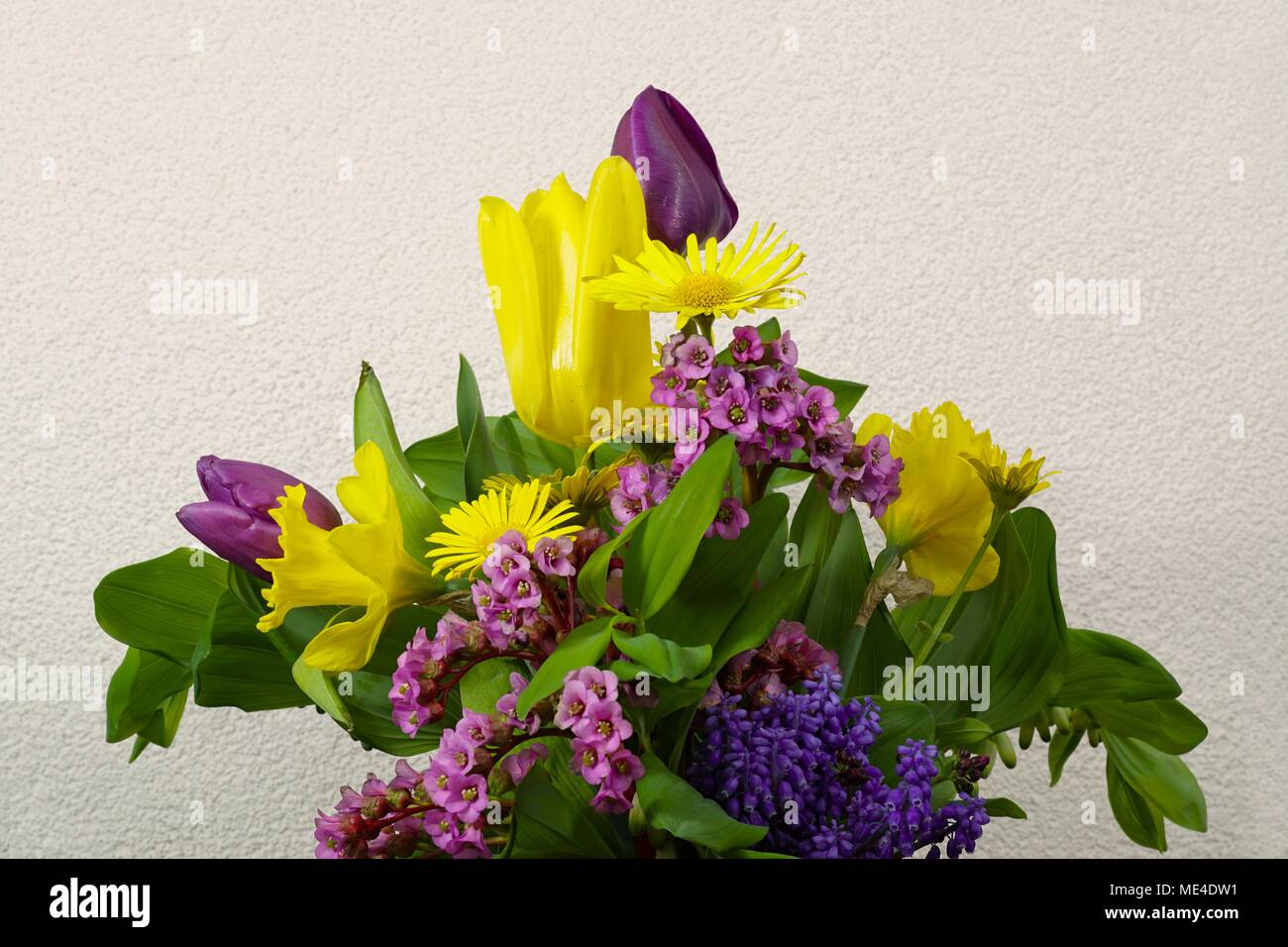 Blumenstrauss zu Ostern Foto Stock