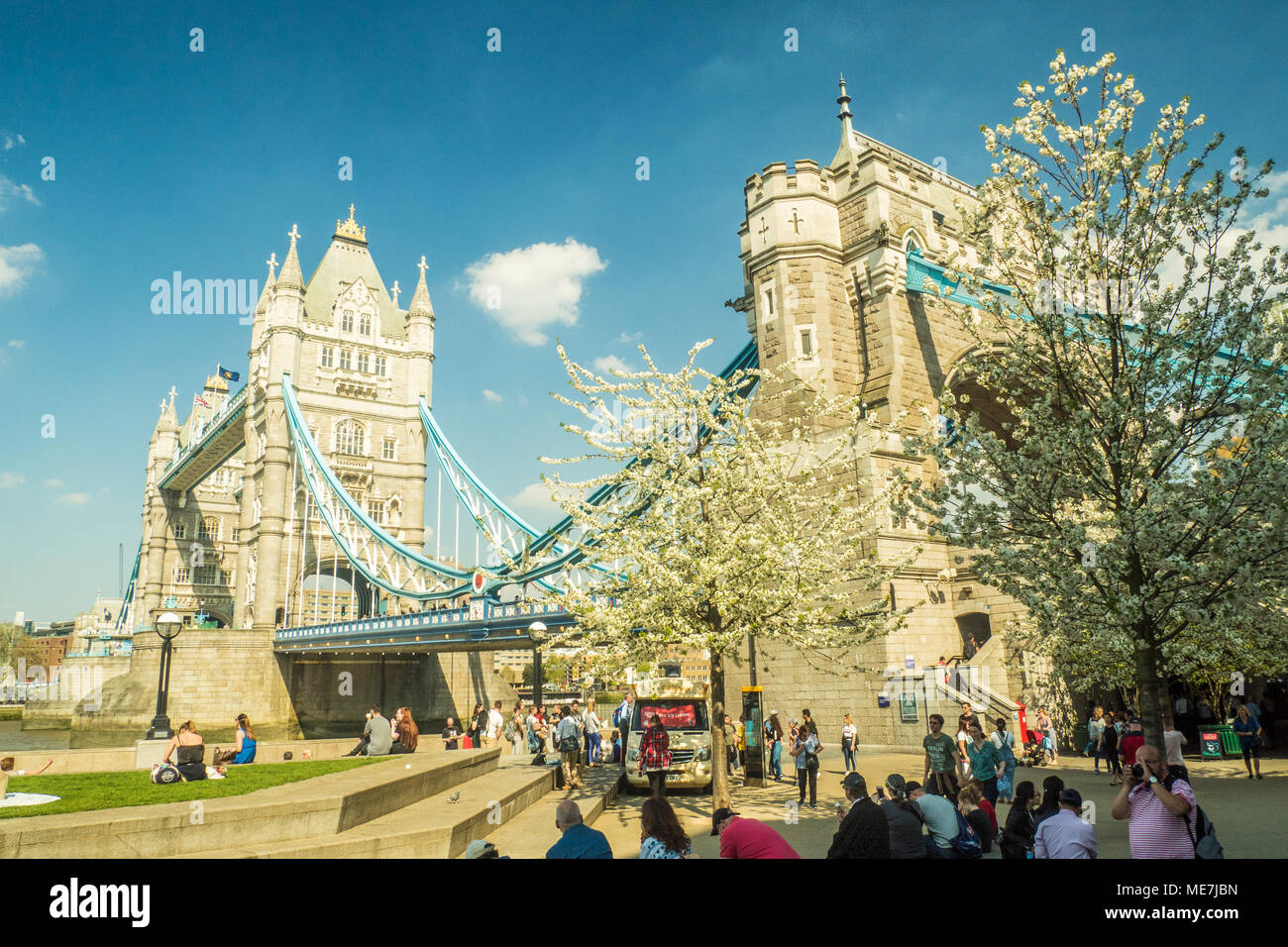 Il Tower Bridge di Londra Foto Stock