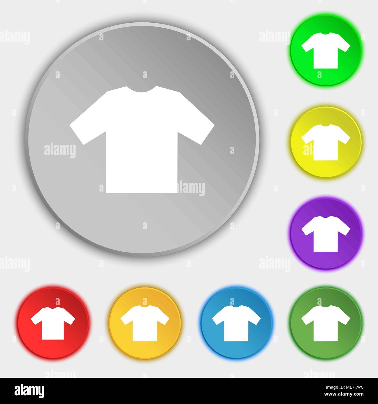 T-shirt icona segno. Simbolo sul piatto cinque pulsanti. Illustrazione Vettoriale Illustrazione Vettoriale