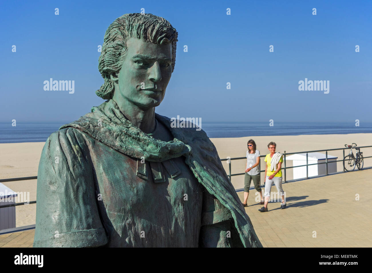 Scultura di De Rode Ridder fumetto personaggio dal belga comic book creator Studio Vandersteen sulla promenade di Middelkerke, Fiandre Occidentali, Belgio Foto Stock