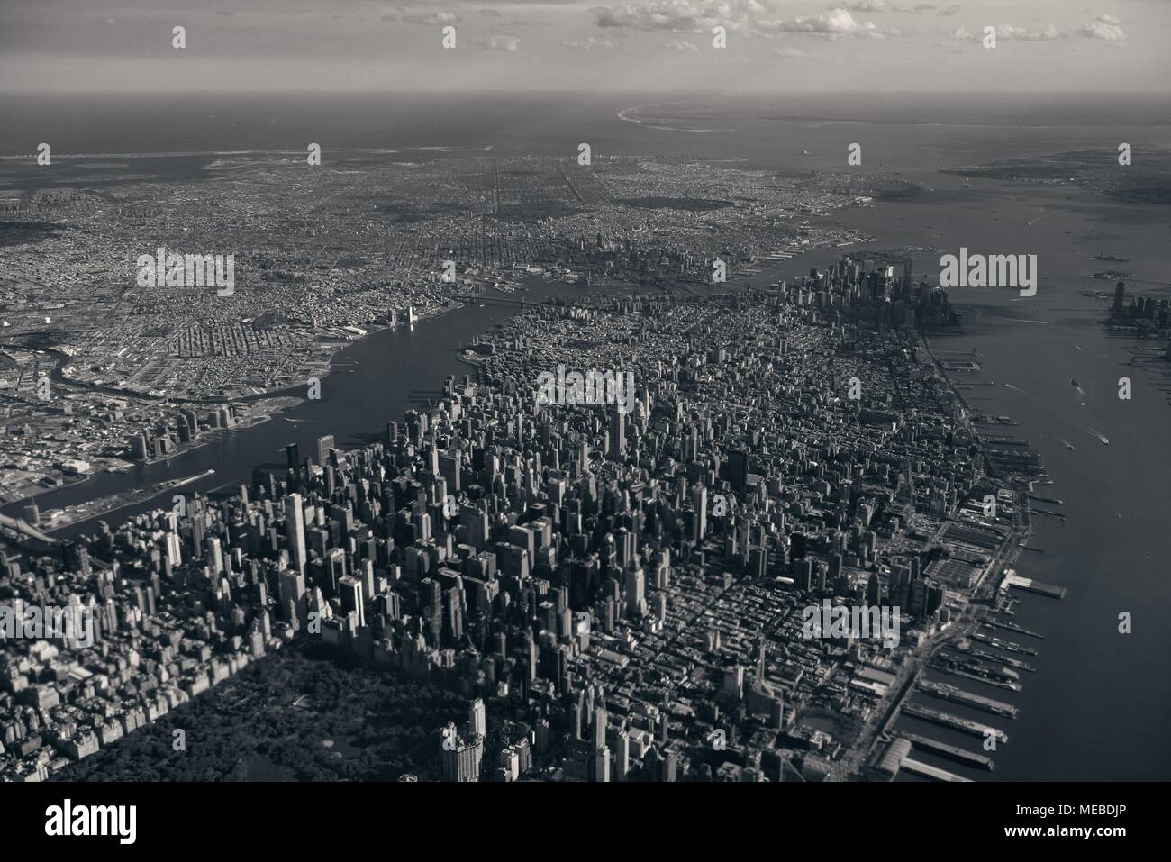 Vista aerea della città di New York in bianco e nero Foto Stock