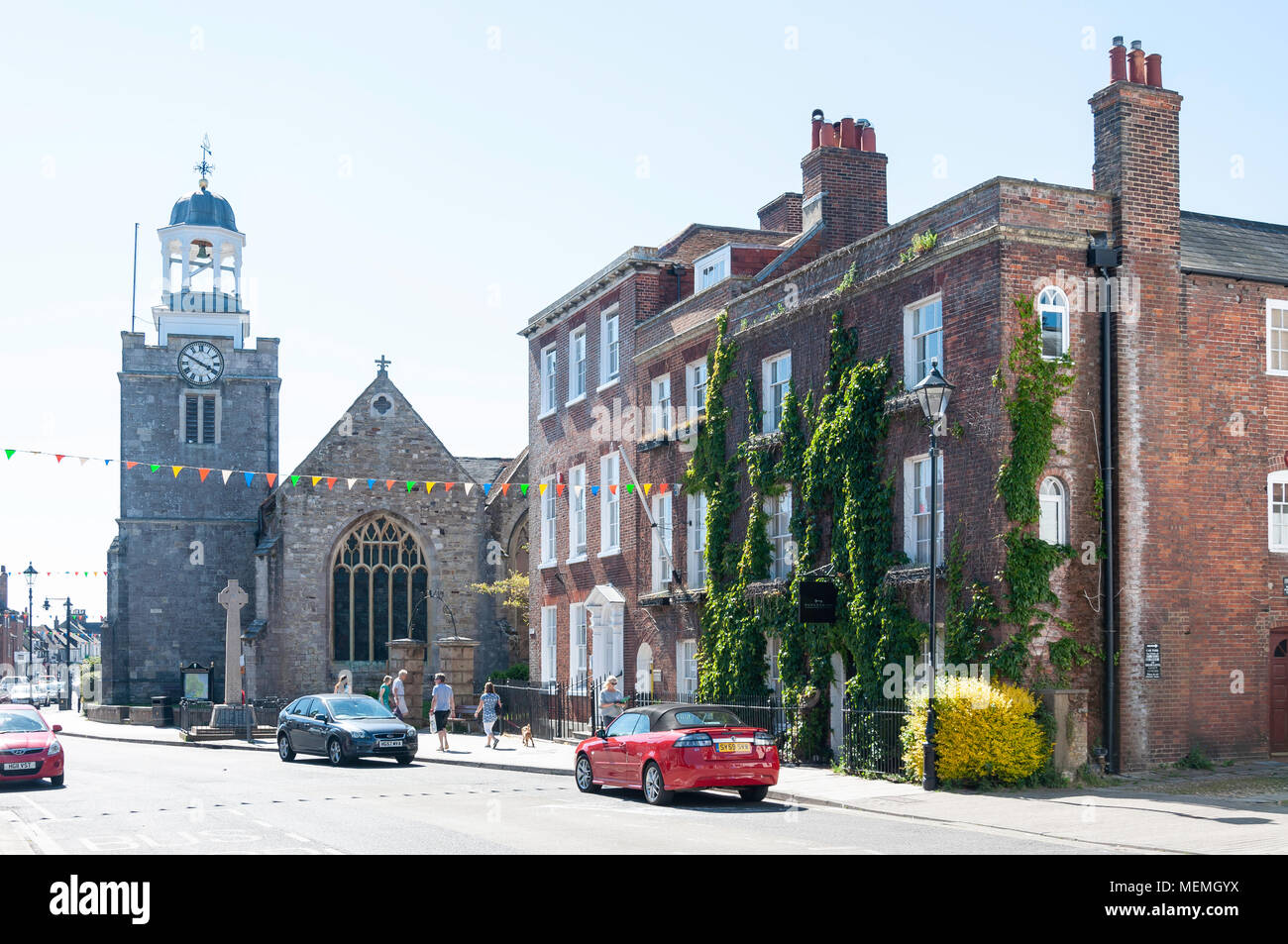 Chiesa di San Tommaso, High Street, Lymington, Hampshire, Inghilterra, Regno Unito Foto Stock