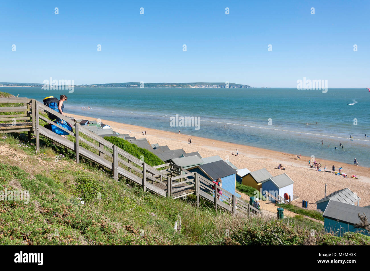 Passaggi per la spiaggia, Hordle Cliff West, Milford-on-Sea, Hampshire, Inghilterra, Regno Unito Foto Stock