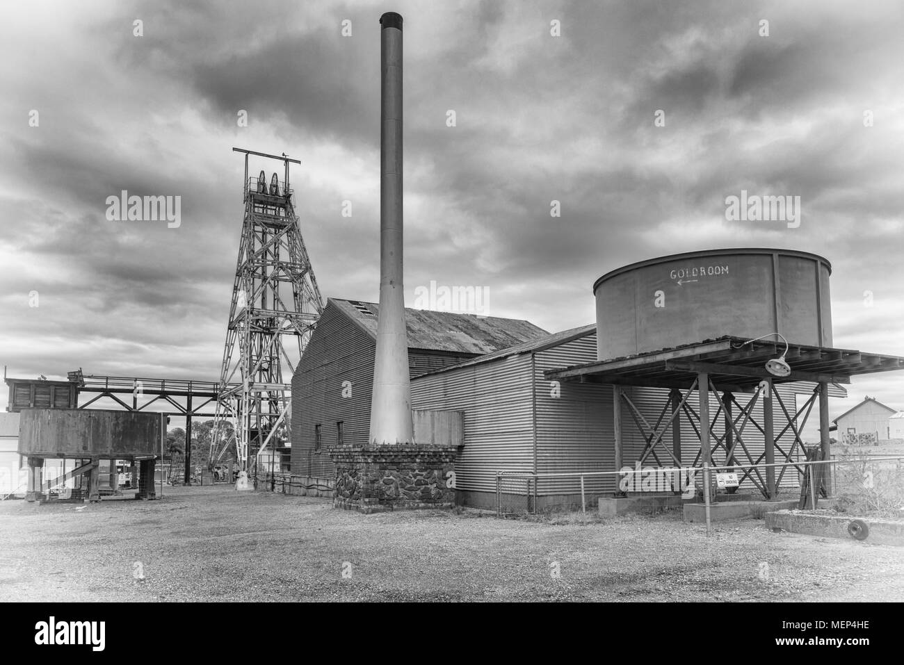 KALGOORLIE, Australia - 28 gennaio 2018: Pit telaio e impianto di una vecchia miniera d'oro in Kalgoorlie on gennaio 28, 2018 in Australia Occidentale Foto Stock