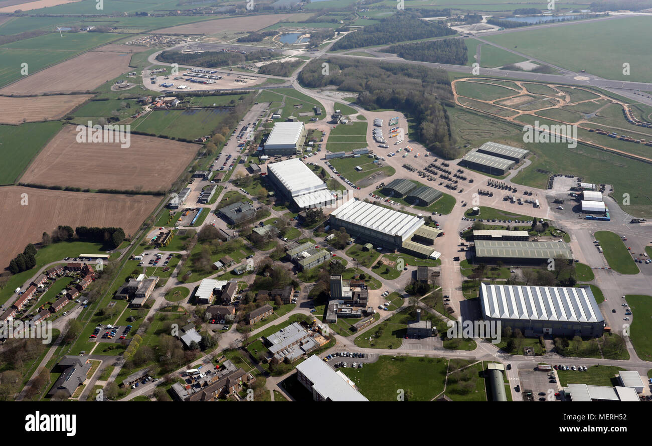 Vista aerea della difesa Scuola di trasporto a Leconfield Airfield Foto Stock