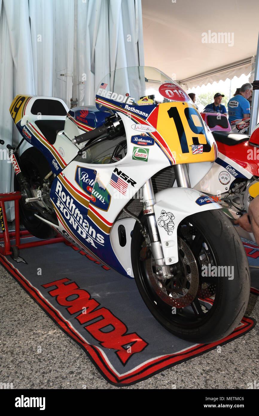 21 Aprile 2018: Honda NSR 500 di driver leggendario Freddie Spencer al Motor Festival Legenda 2018 sul circuito di Imola in Italia. Foto Stock