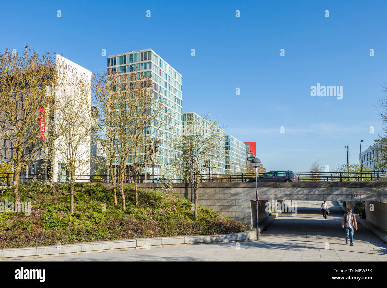 Milton Keynes sottopasso milton keynes alla metropolitana centrale di Milton Keynes centro città buckinghamshire Inghilterra gb uk europa Inghilterra Milton Keynes Inghilterra Foto Stock