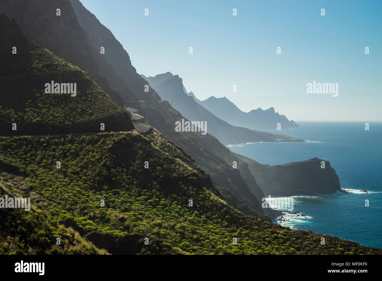 Spagna isole canarie Gran Canaria, strada costiera GC-200 al litorale del nord Foto Stock