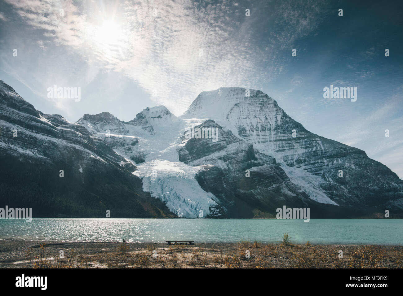 Canada, British Columbia, montagne rocciose, Monte Robson Provincial Park, Fraser-Fort George H, Berg Lago, Berg ghiacciaio, ghiacciaio nebbia Foto Stock