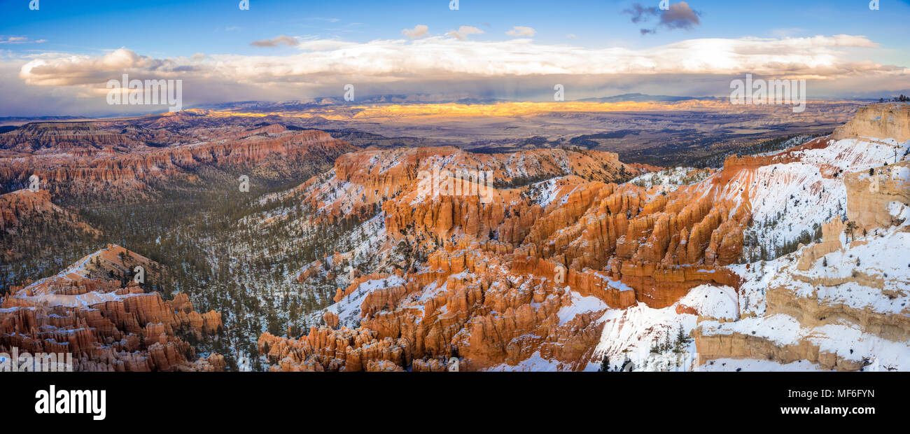 Bryce Canyon in inverno, Utah, Stati Uniti d'America Foto Stock