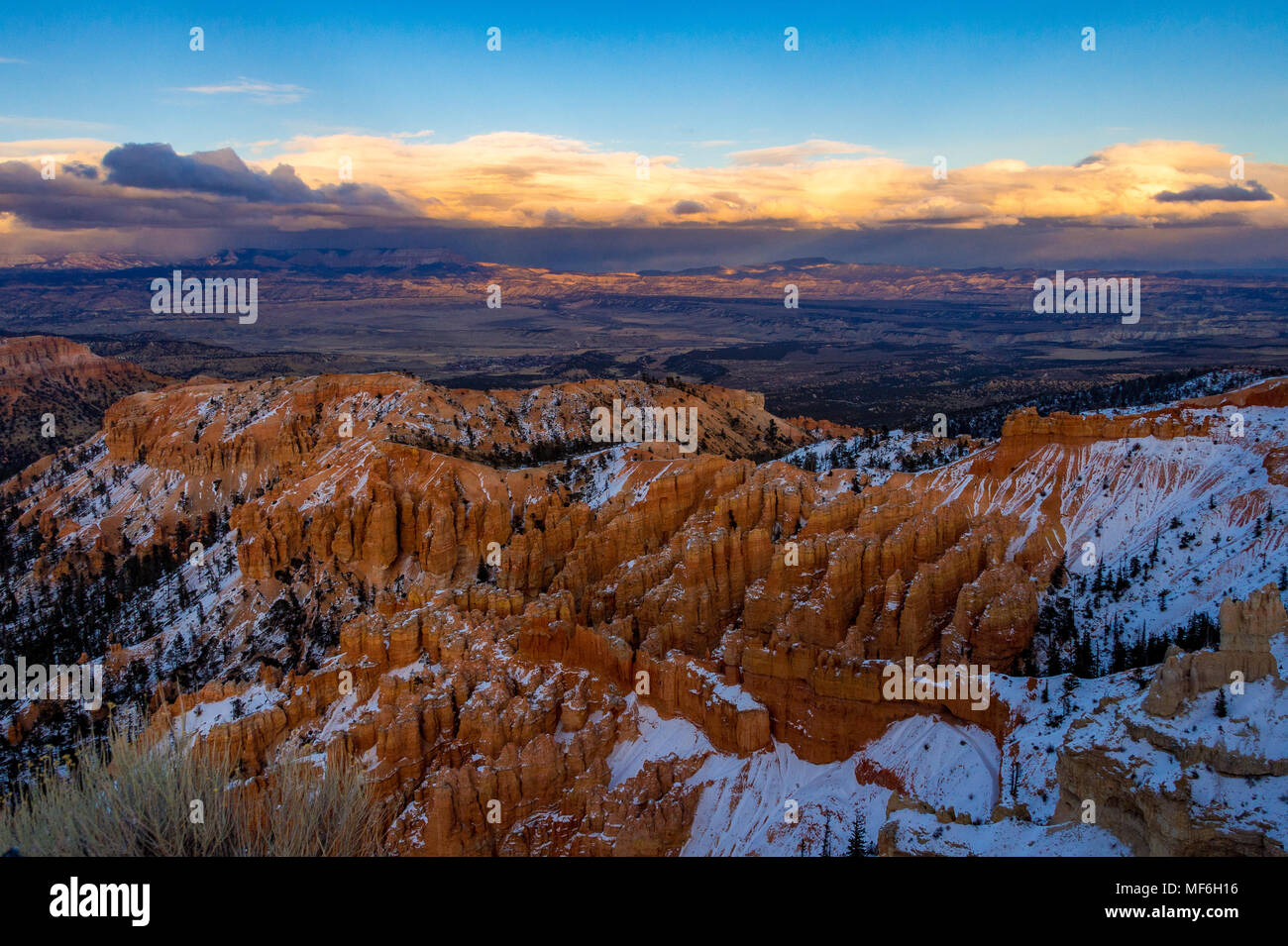 Bryce Canyon in inverno, Utah, Stati Uniti d'America Foto Stock
