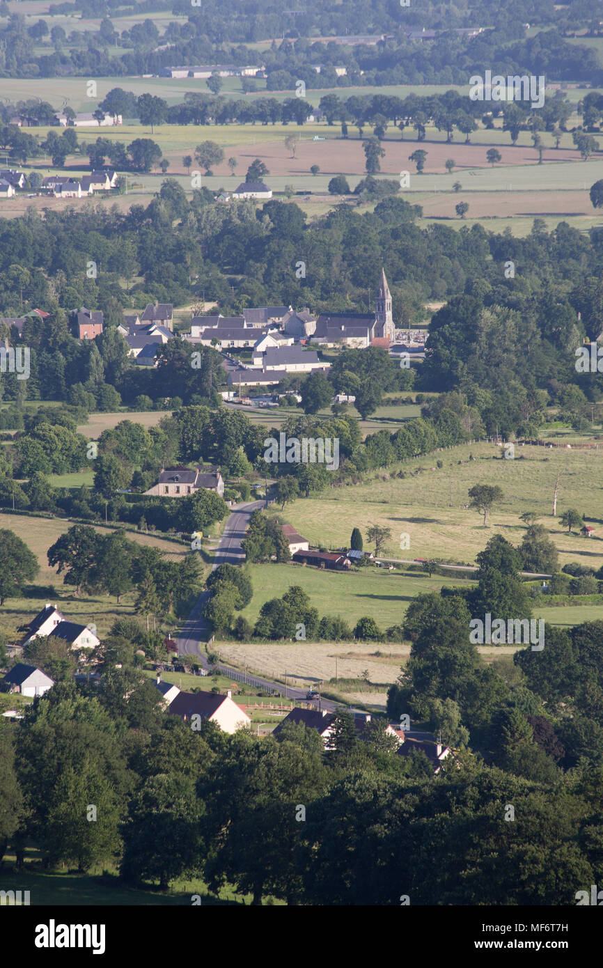 Memoriale di guerra e dal punto di vista a Mortain, Normandia Francia Foto Stock