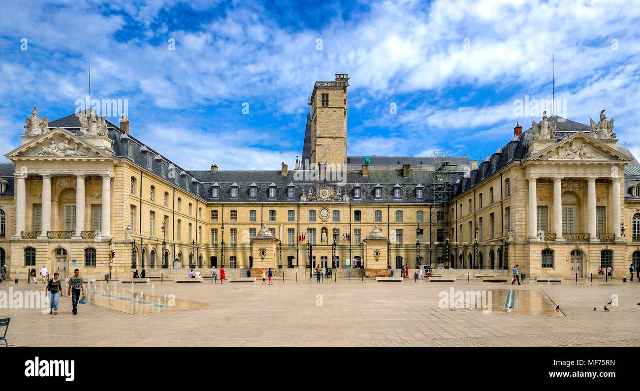 Palazzo Ducale, Municipio di Place de la Libération Square, Dijon, Cote-d'Or, Borgogna, Borgogna, Francia Foto Stock