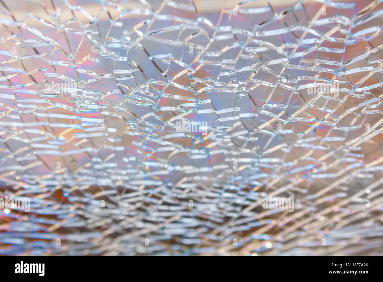 Sfondo astratto: rottura vetro temperato di texture. Messa a fuoco  selettiva, ad alto angolo di visione Foto stock - Alamy