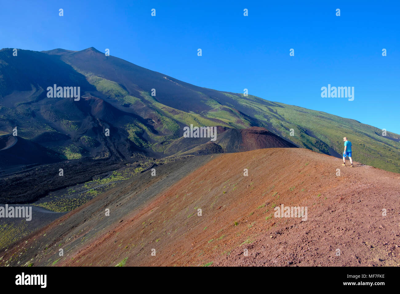 Wanderer, il Cratere Silvestri, Vulkan Ätna, Provinz Catania, Silzilien, Italien, Foto Stock