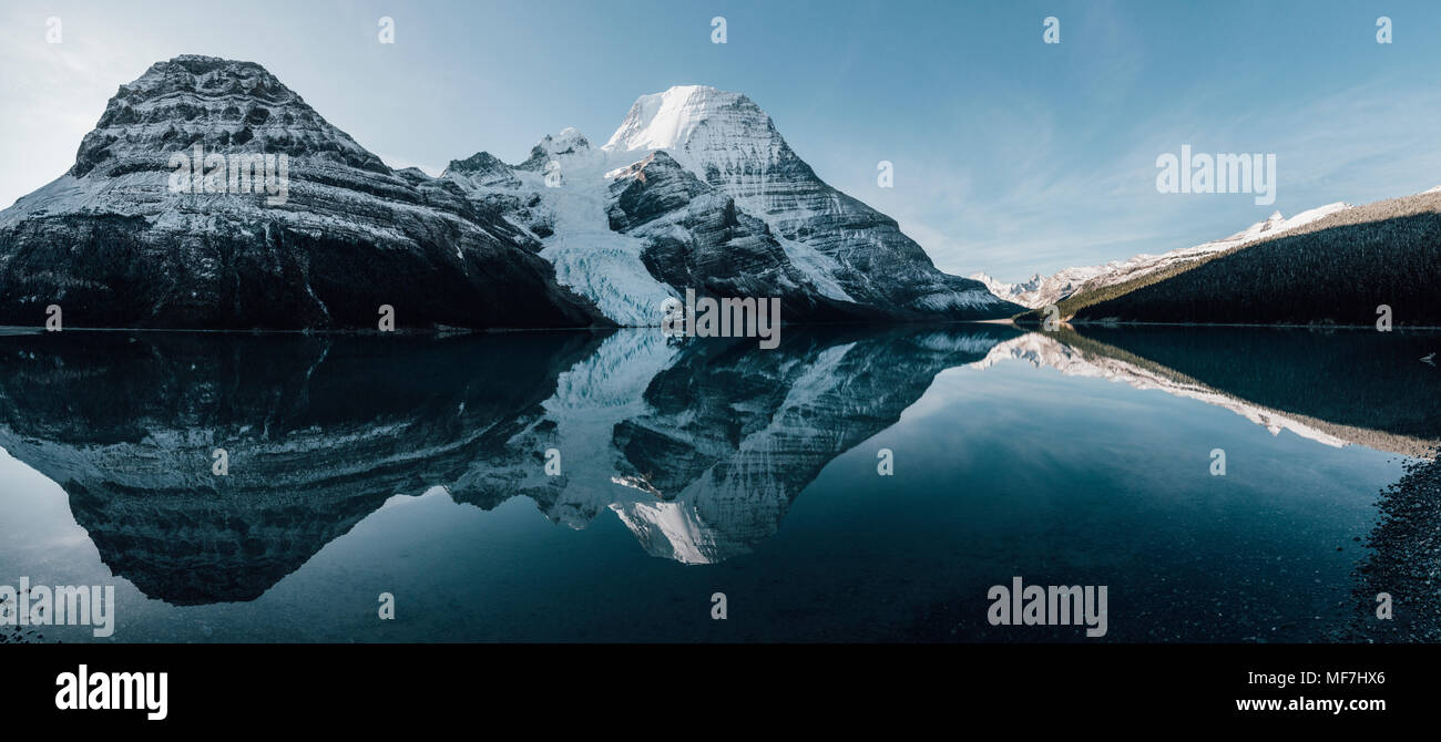 Canada, British Columbia, montagne rocciose, Monte Robson Provincial Park, Fraser-Fort George H, Berg Lago, Berg Glacier Foto Stock