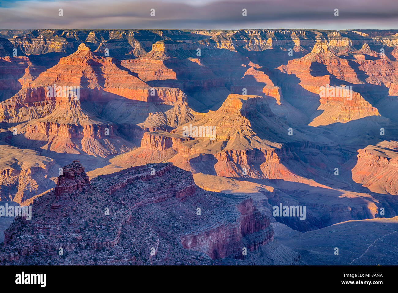 Tramonto sul bordo del canyon al Grand Canyon National Park, Arizona Foto Stock