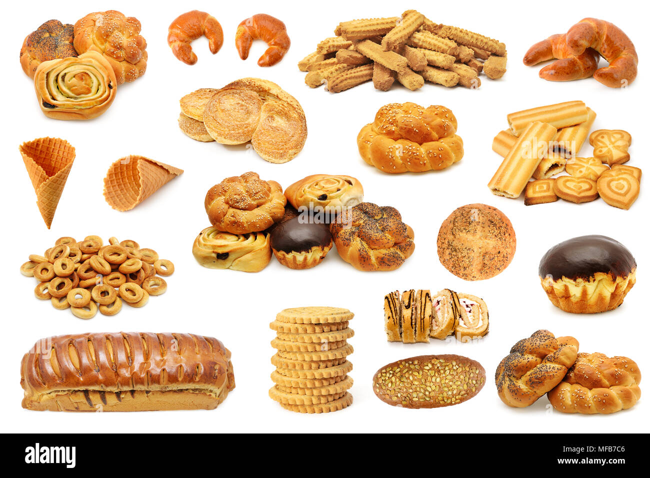 Impostare il pane cotto prodotti (biscotti, biscotti cupcake, roll) isolati su sfondo bianco. Foto Stock