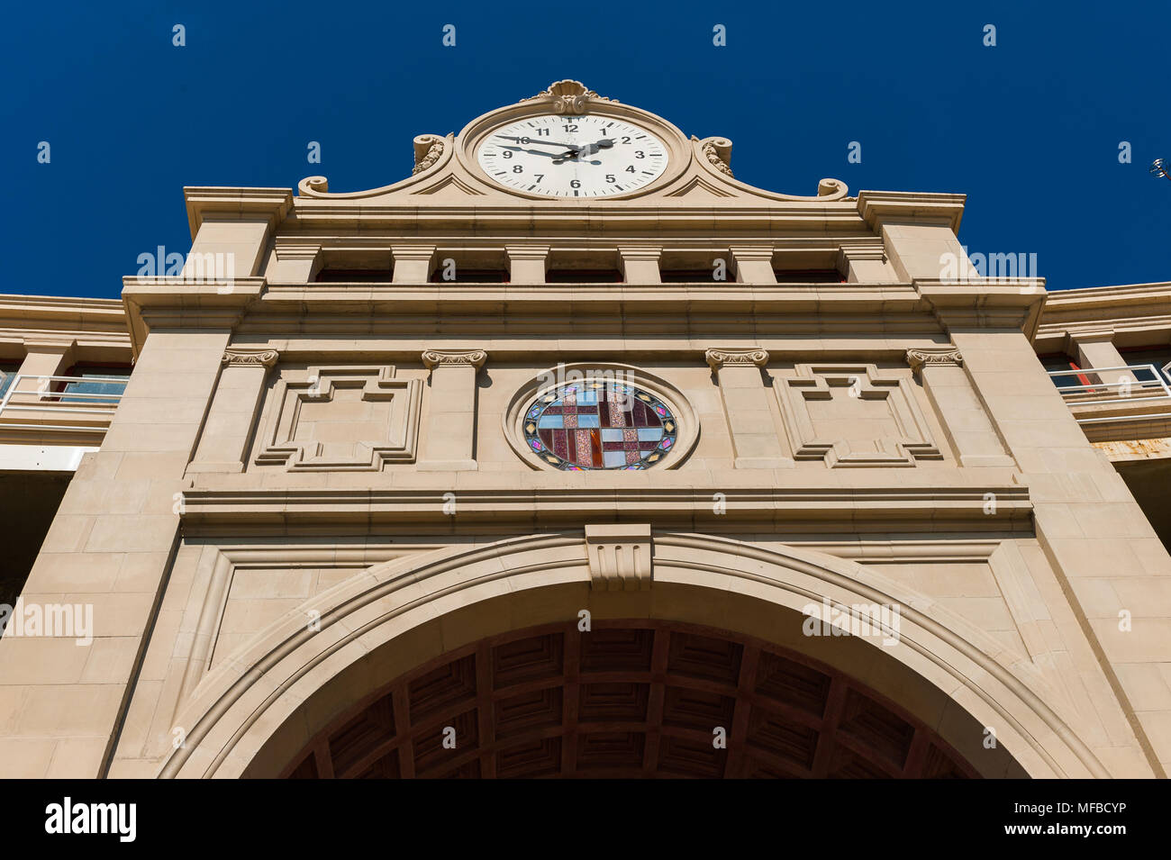 Estadi Olimpic Lluis Companys (Barcellona Stadio Olimpico) a Barcellona, Spagna. Costruito originariamente nel 1927 per l'esposizione internazionale del 1929 Foto Stock