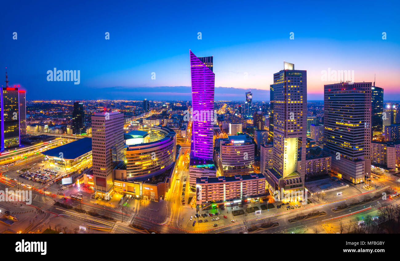 I moderni grattacieli a Varsavia down town, Polonia. Foto Stock