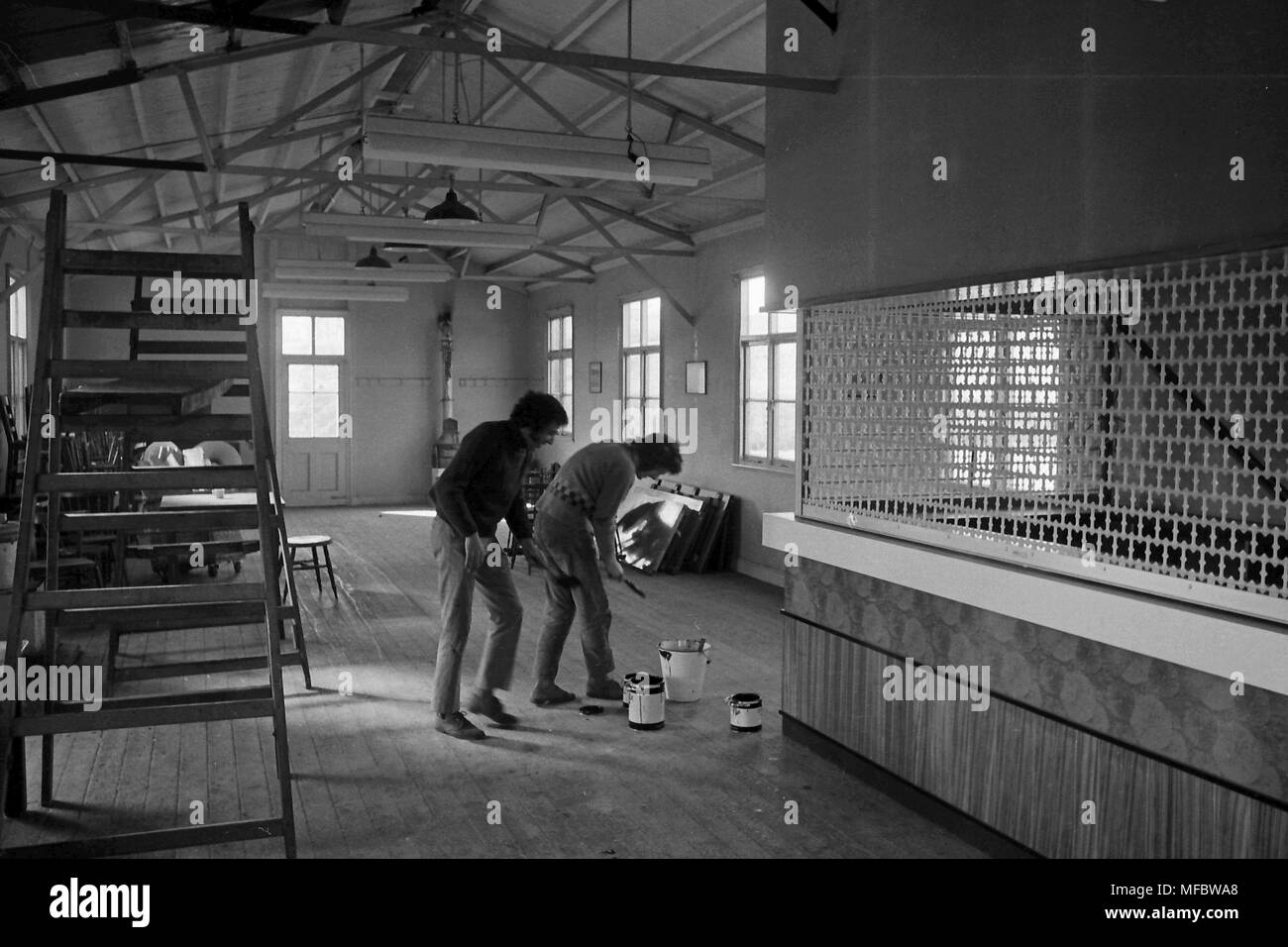 Urban e il paese in bianco e nero e whiites Foto Stock