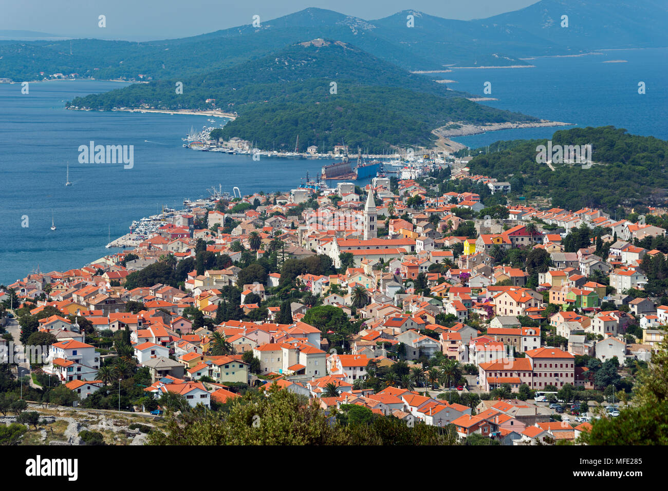 Vista di Mali Losinj, isola di Losinj, golfo di Kvarner Bay, Croazia Foto Stock