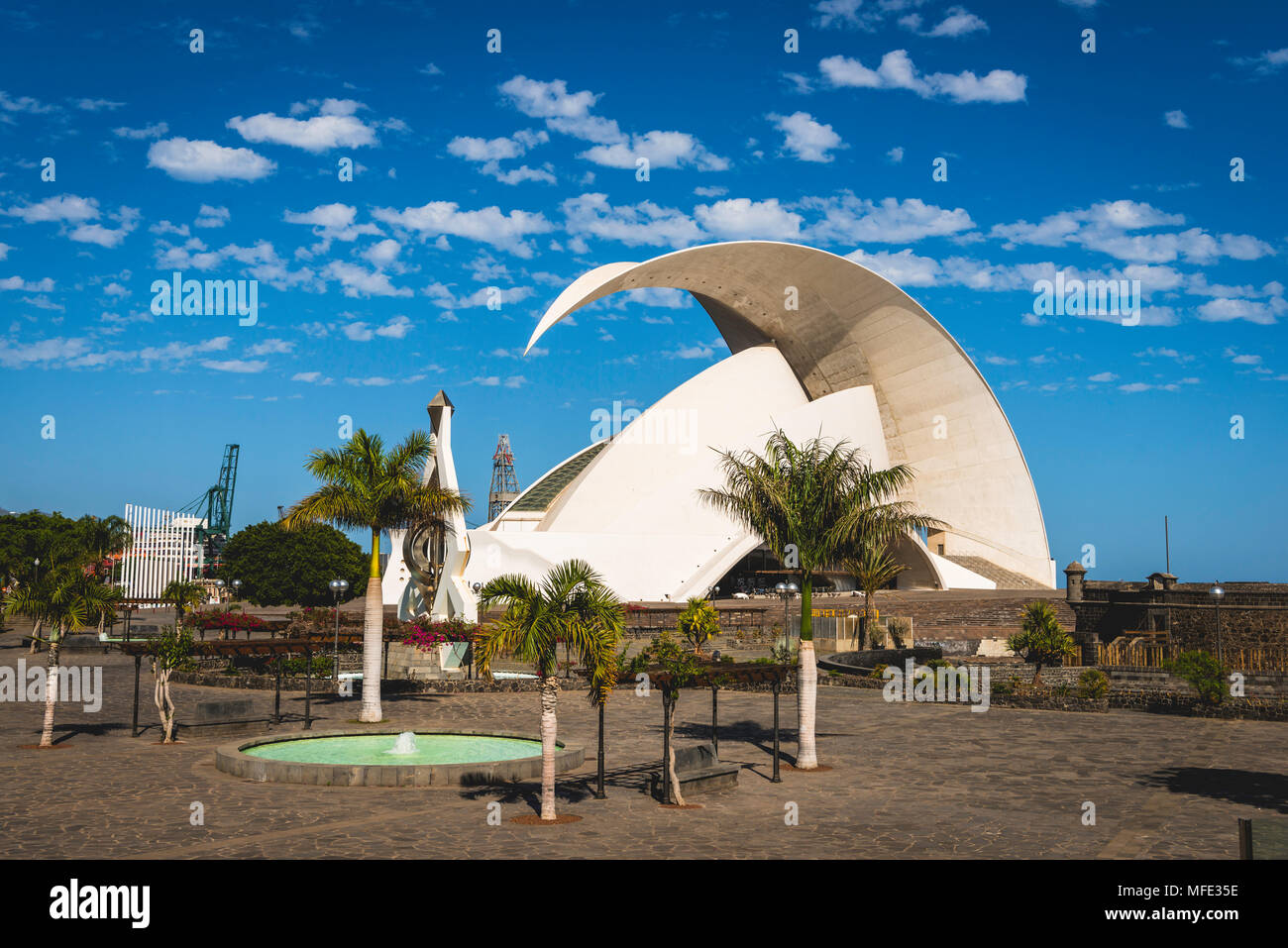 Auditorio de Tenerife Adán Martín, avant-garde sala congressi, concert hall, sala concerti, opera, Santiago Calatrava Foto Stock
