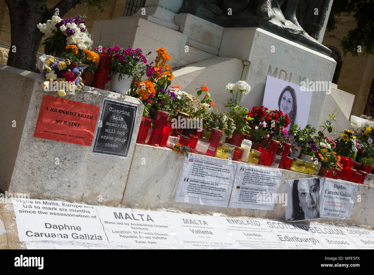 Santuario di Daphne Caruana Galizia, Ucciso giornalista investigativo, fuori la co-cattedrale, La Valletta. Foto Stock