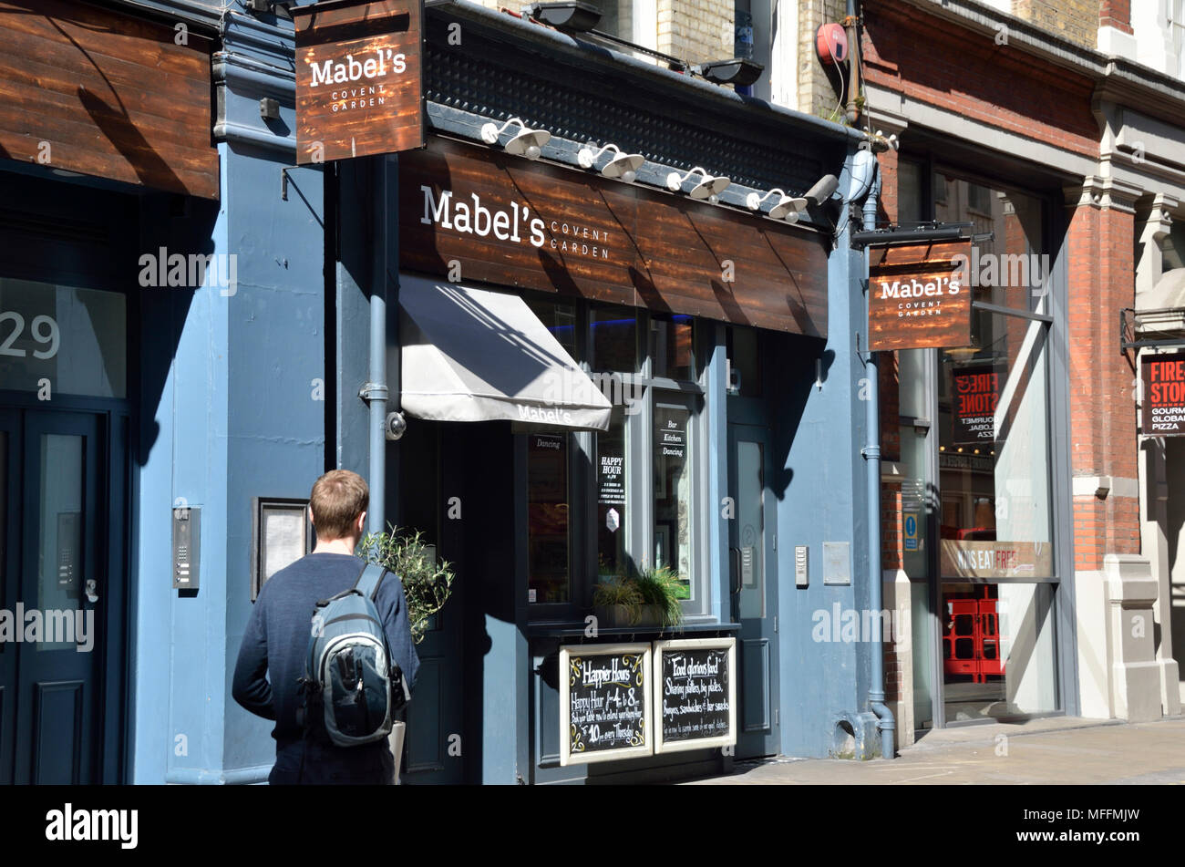 Mabel's Bar e Cucina in Covent Garden di Londra, Regno Unito. Foto Stock