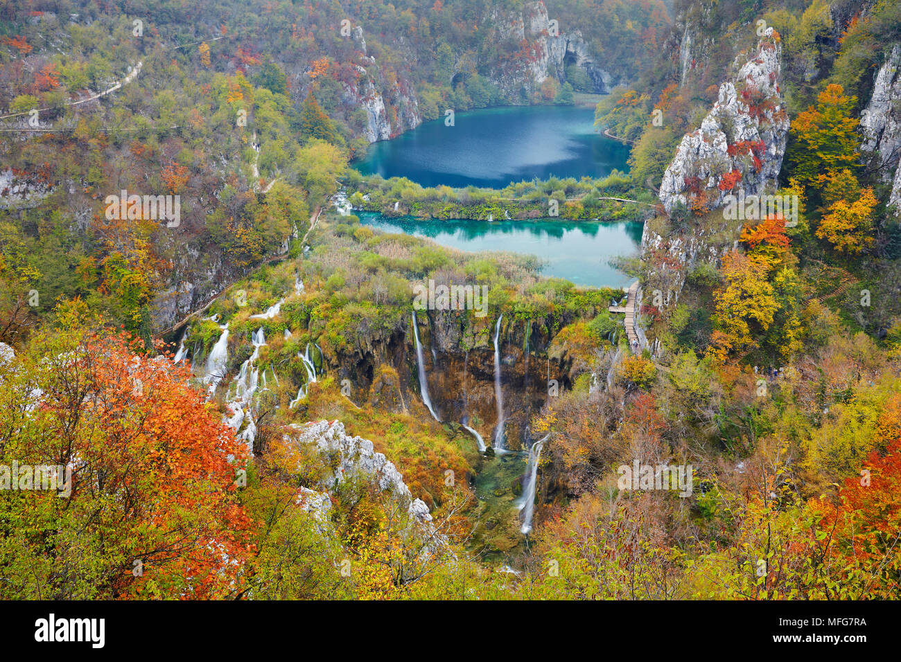 Il Parco Nazionale dei Laghi di Plitvice, paesaggio autunnale, Plitvice, Croazia, UNESCO Foto Stock