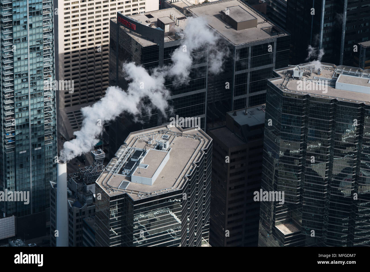 Una vista generale oltre a Toronto, Ontario, Canada - dalla CN Tower Foto Stock
