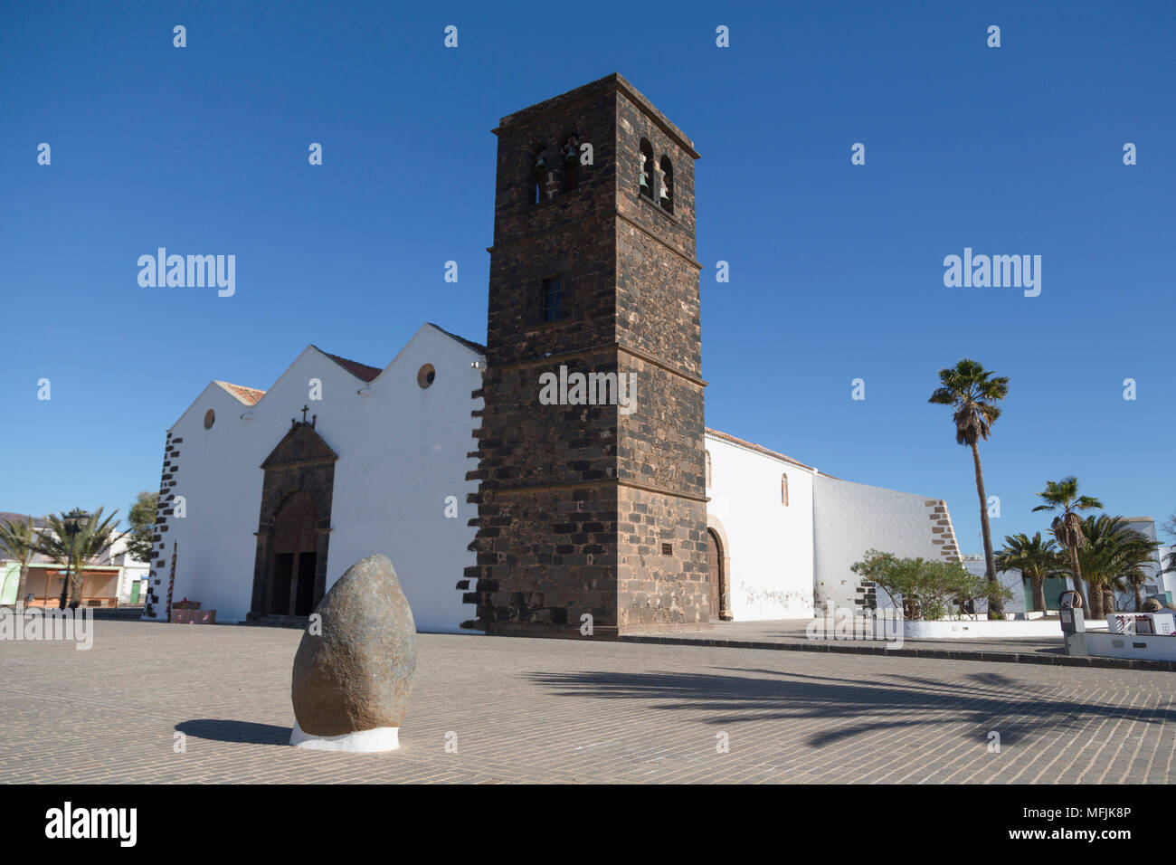 La chiesa di Nostra Signora della Candelaria in La Oliva sull'isola vulcanica di Fuerteventura, Isole Canarie, Spagna, Atlantico, Europa Foto Stock