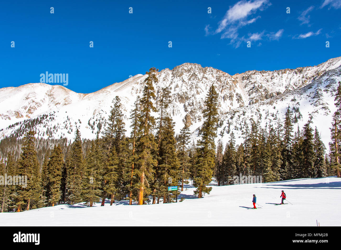 Arapahoe Basin coperto di neve in Colorado, Stati Uniti Foto Stock
